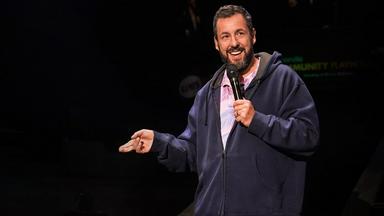 Adam Sandler trở lại hài độc thoại